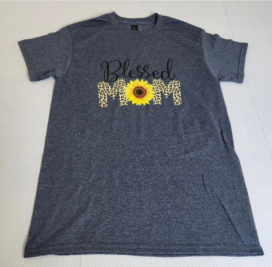 Floral, sunflower 'Blessed MOM' Tee in Navy Heather color