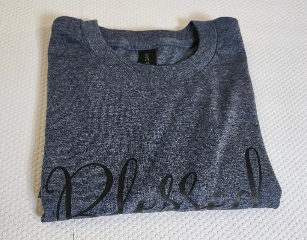 Floral, sunflower 'Blessed MOM' Tee in Navy Heather color